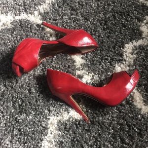 Jessica Simpson red peep toe heels!